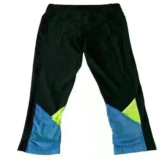 COPY - Women’s Black Dri Fit Nike Capris Leggings Size Medium - Picture 2 of 6